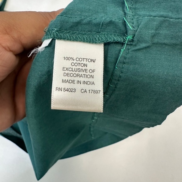 Old Navy teal embroidered  crochet neck puffed sleeves line size Small - Picture 5 of 8